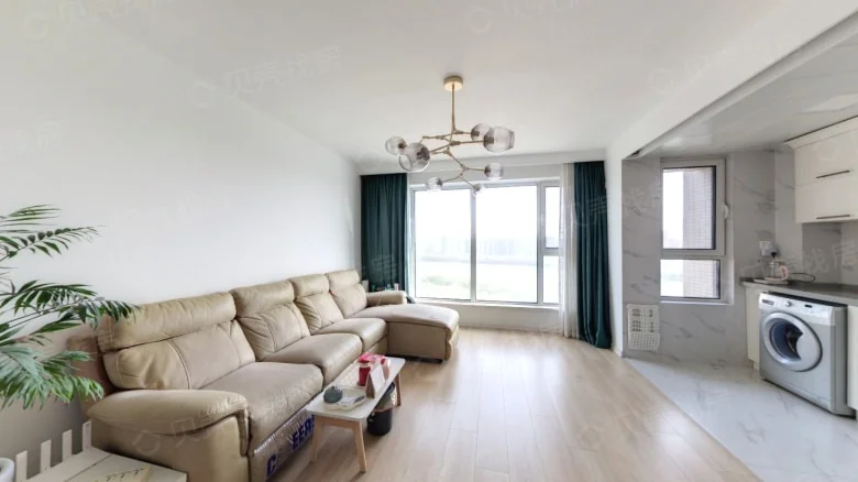 Royal View New World - View 2