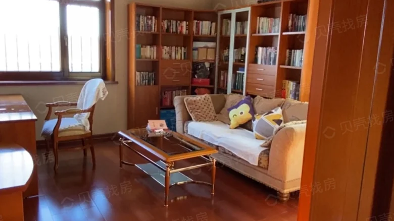 Baishun Fenghua Apartment - View 5