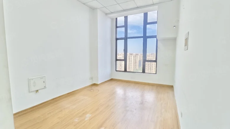 Sunshine Plaza - View 1