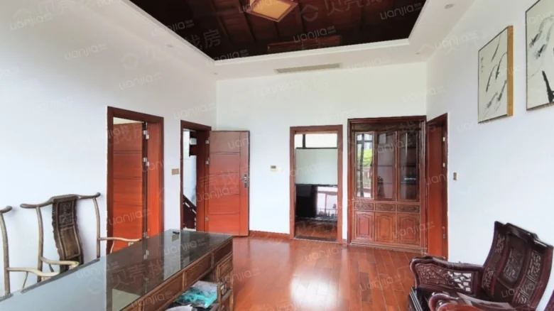 South City Mansion - View 3