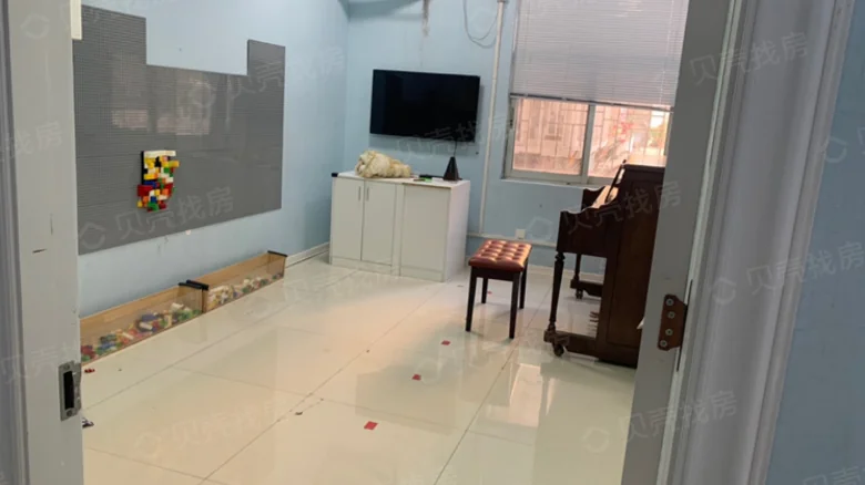 Yuan Chang Hao Court - View 1