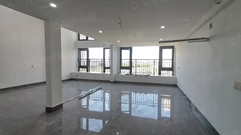 Wanda Plaza - View 4