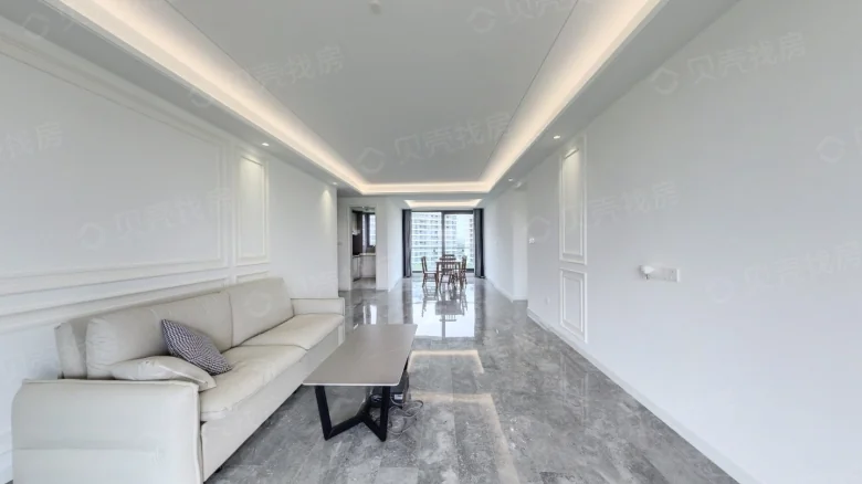 Artistic Hibiscus海棠 in this context seems to be a proper noun or brand name that doesn't have a direct translation but can be transliterated as - View 1