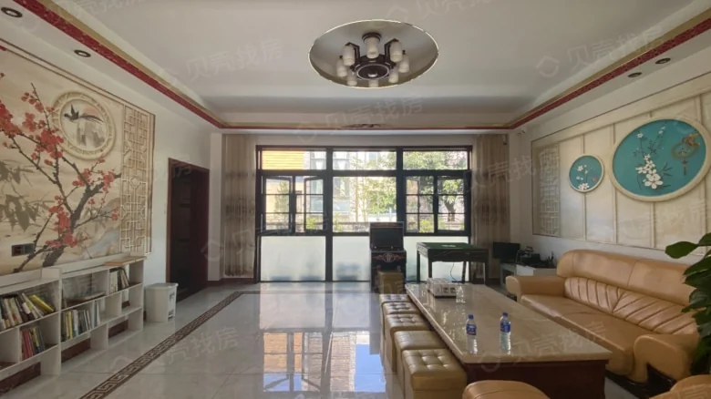 Hongzhou Jiangshan - View 2