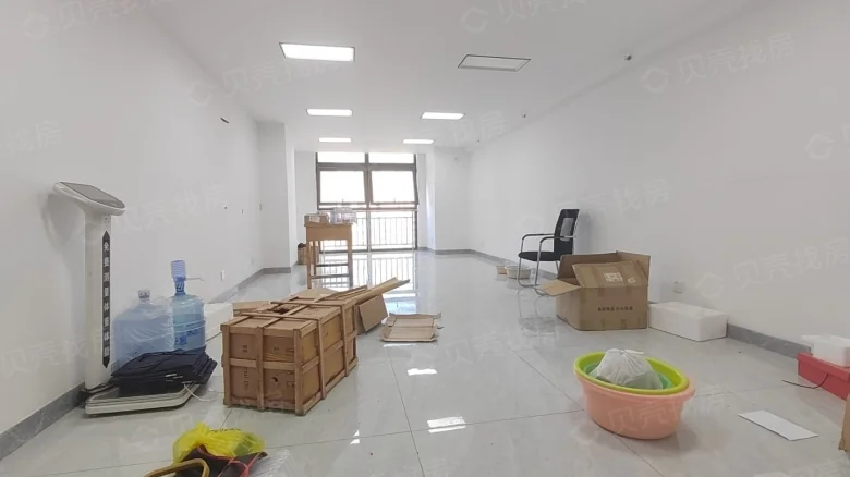 Xi Port Star Confluence International - View 2