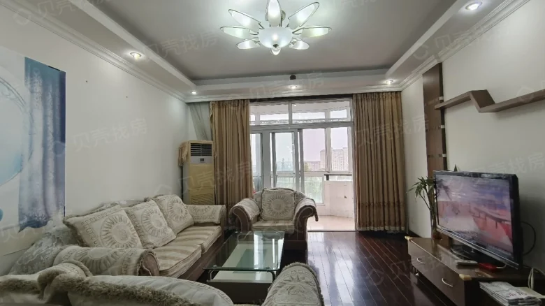 New Pearl Garden - View 2