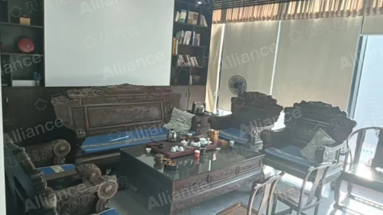 Jingji Tower - View 2