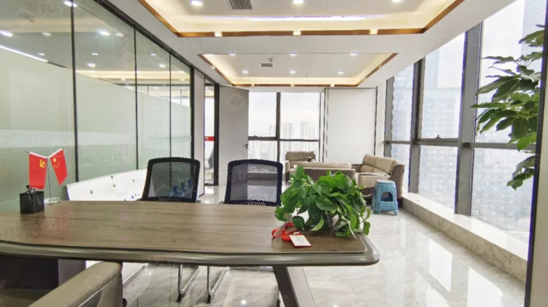 Blue Light Kunlun Center - View 5