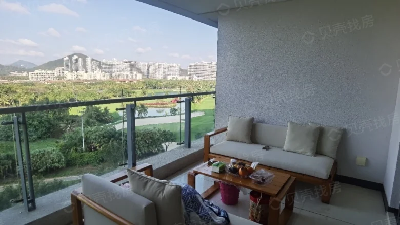 Half Mountain Peninsula - View 3