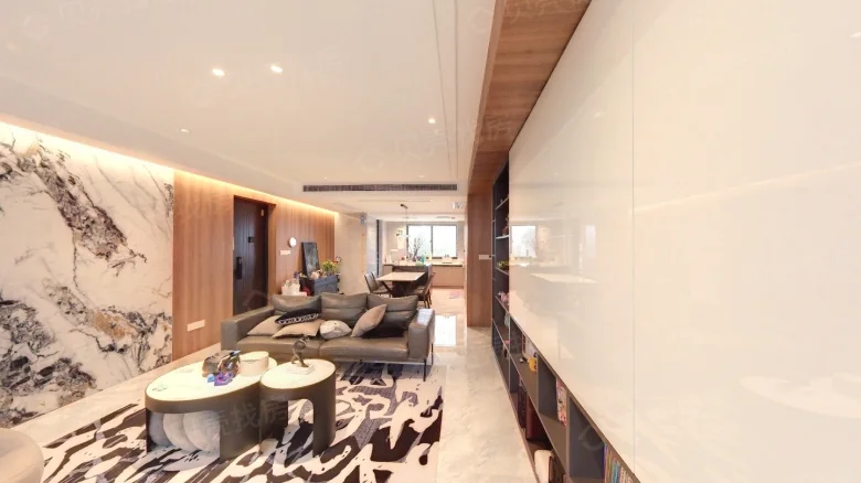 Yuhu One Peak Essence - View 2