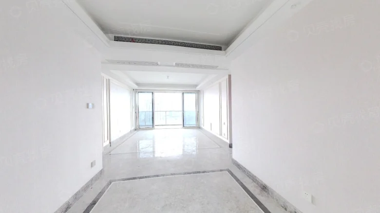 Lakefront Veranda Residence - View 3