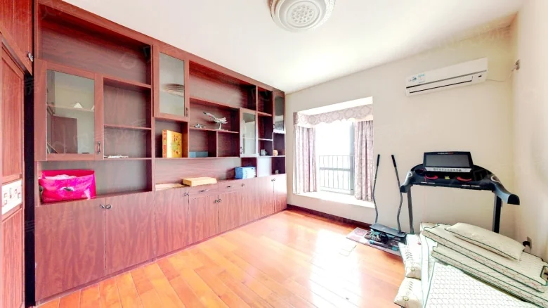 China CITIC Bank Rotonda Residences - View 1