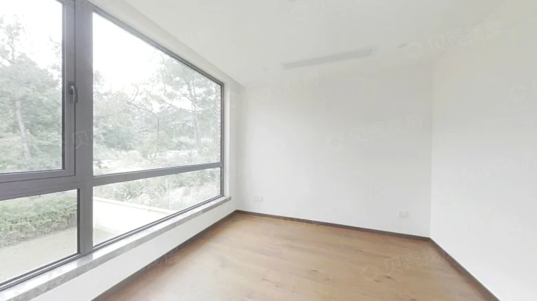 Wufeng Mountain Maple Forest Retreat - View 1