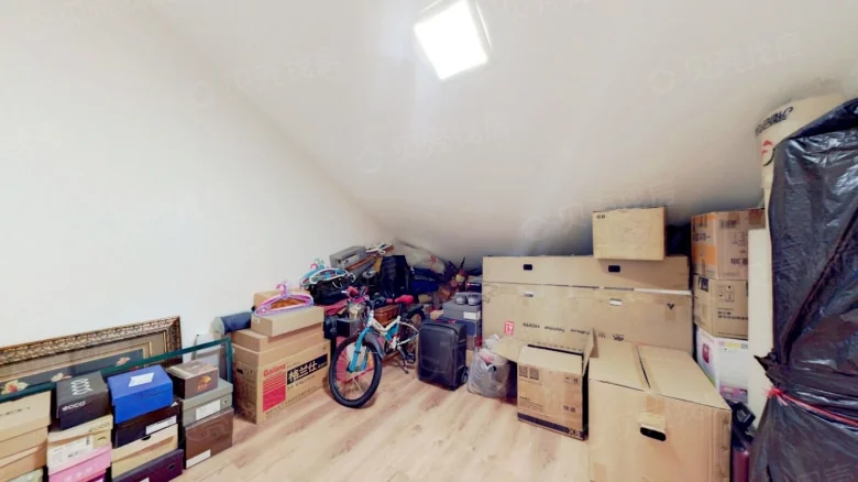 Blue Water Garden - View 2