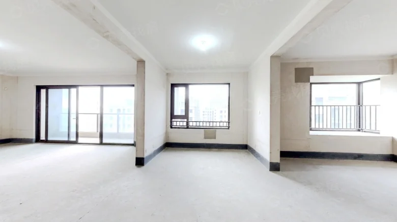 Lujin Jinmao Mansion - View 1