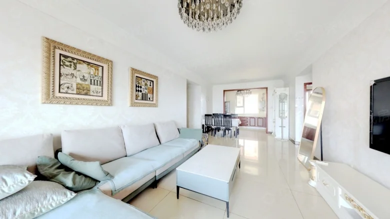 White Swan Court - View 1