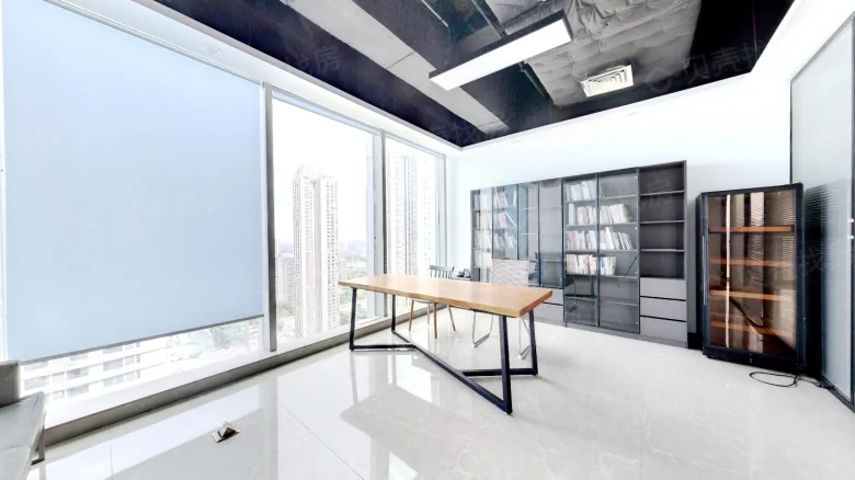 Wanda Plaza - View 1