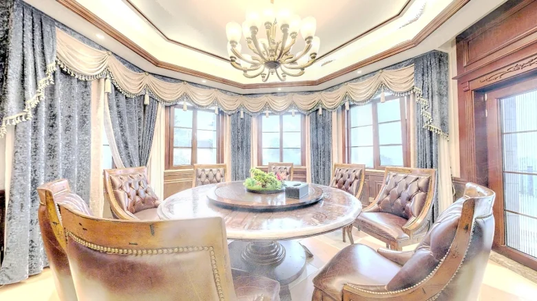 Meiquan Palace Imperial Crown Garden - View 1