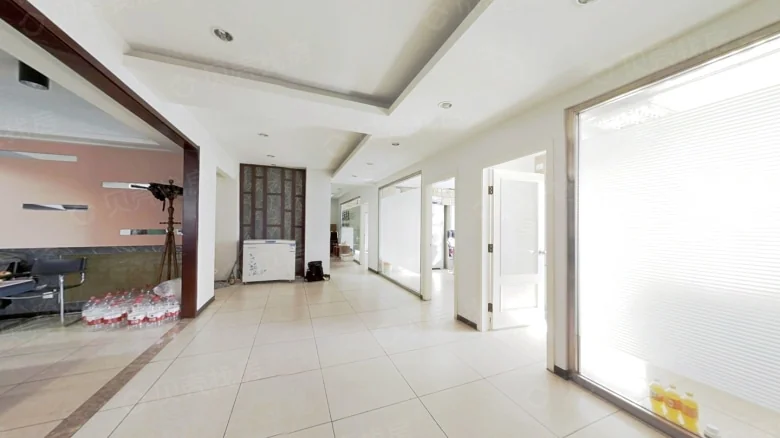 Hanwater Road - View 3