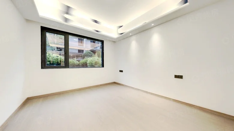 DeXin LuHu Cloud Villa - View 1