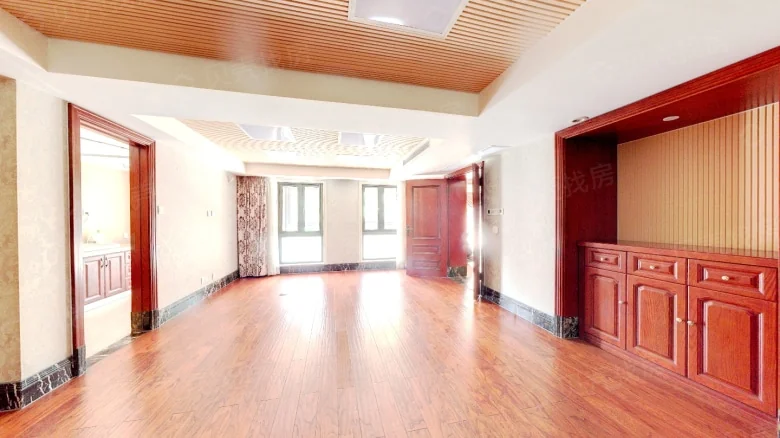 Maple Elegance Residence - View 1