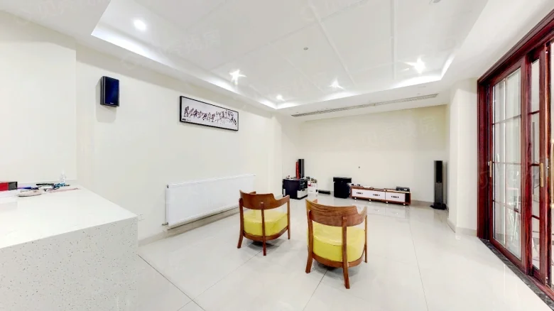 Golden Tranquil Bay Gemplex - View 2