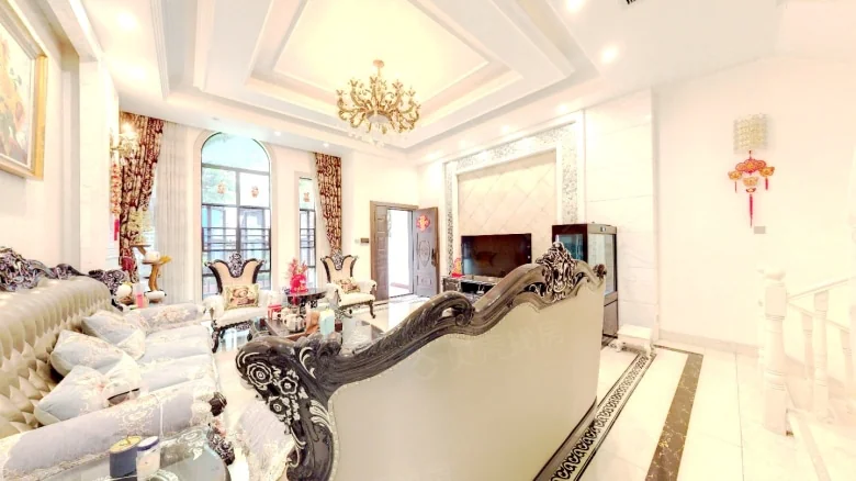 Fengtai Oakwood Creek Valley - View 2