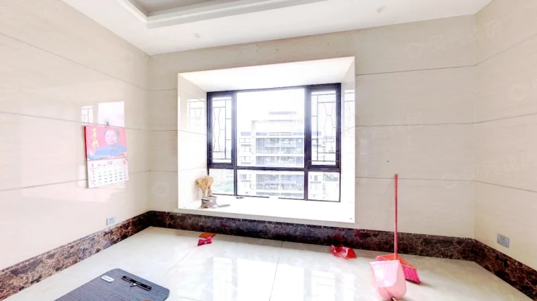 Golden Sand Bay Phase V Imperial Sea Garden - View 3