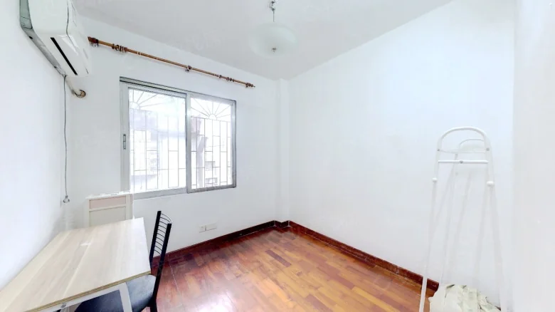 Donghu Dong Lu - View 1