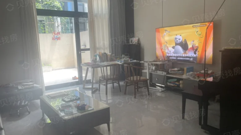 Kingdom Bay Central Peninsula Queen's Harbor - View 1