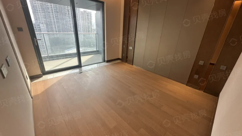 Rongren Center Wuhan No.1 Courtyard - View 1