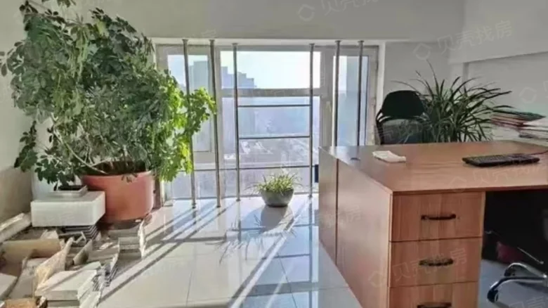 Maker Tower - View 1