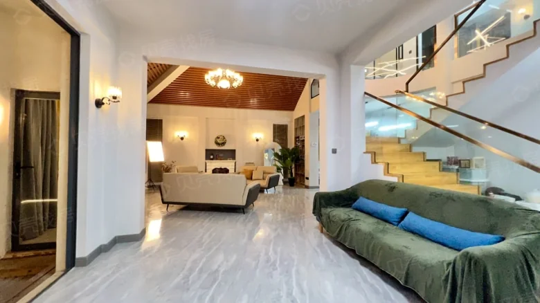 Golden Finger Hainan Grand Mansion - View 4