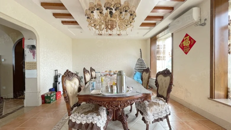 Silver Garden Residence - View 2