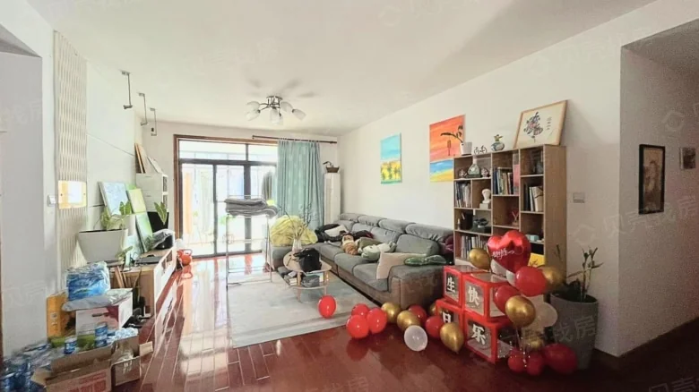 Linglong Bay Garden Phase II - View 1