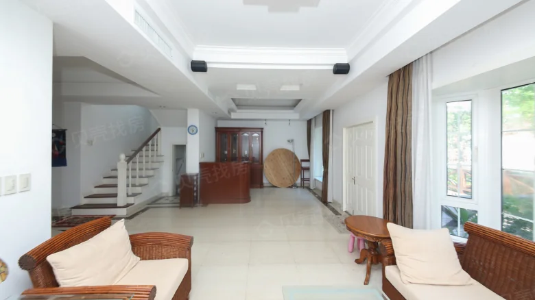 Tongrun Home Garden - View 3