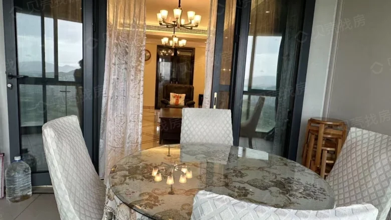 Peninsula Villa - View 3