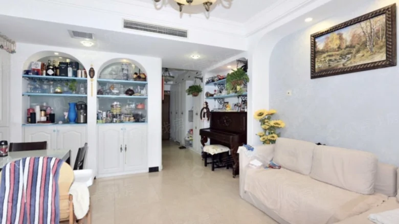 Hua Rong Apartment Complex - View 2