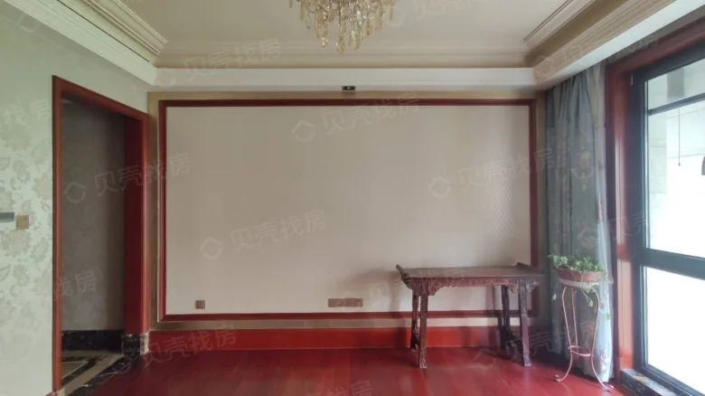 Red Fortune Garden - View 1