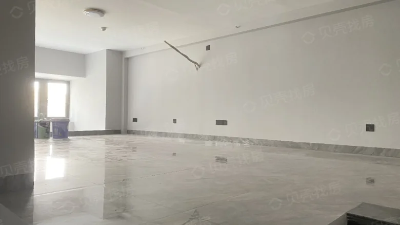 Wanda Plaza - View 4