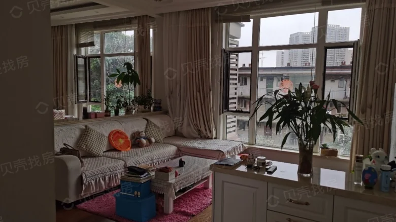 Wanke Park Riverside - View 1