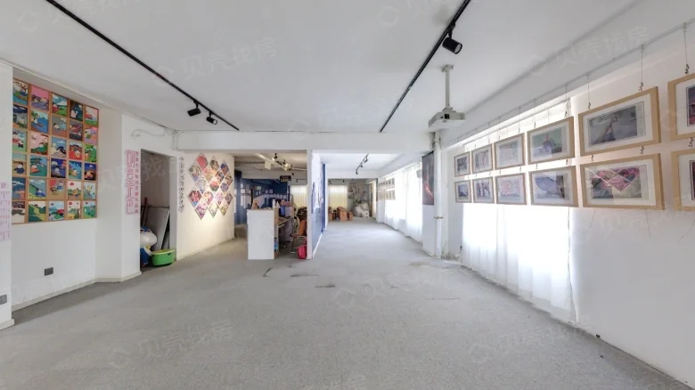 Zhonghao First Business - View 2