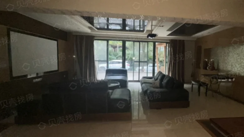 Guangda Jinghu Bayview - View 1