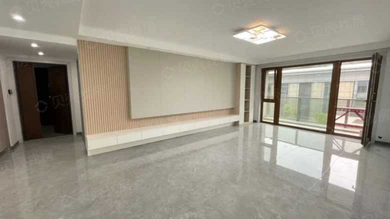 Yihu International - View 1