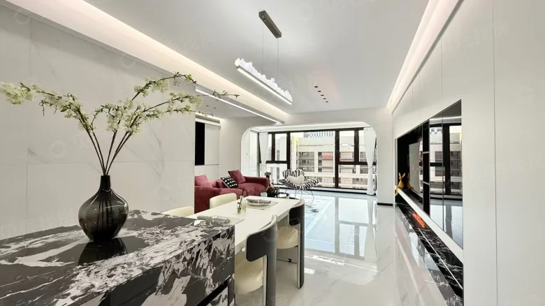 Zhenrong Shimao Tangyue Shan Nan - View 5