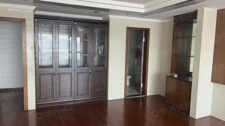 Hua Lin Tower - View 2