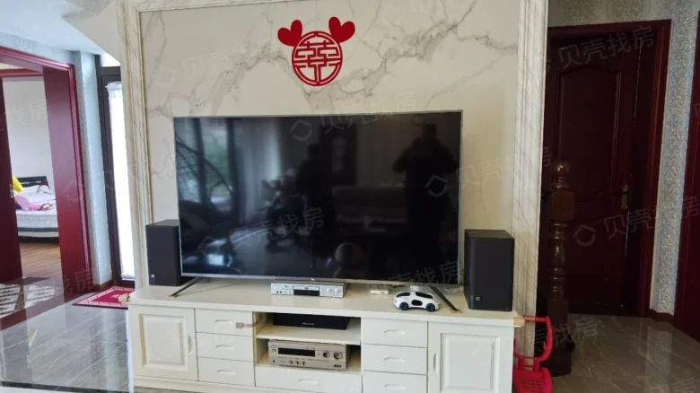 Ten Miles of Jiangnan Scenery - View 2