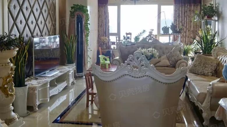 Greenland Emperior Louvre Residences - View 2