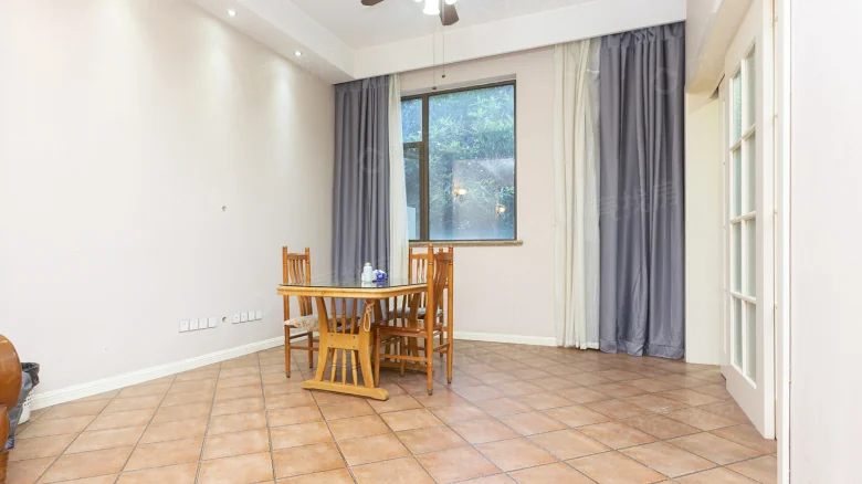 Mountain Whisper Villa Origin - View 2