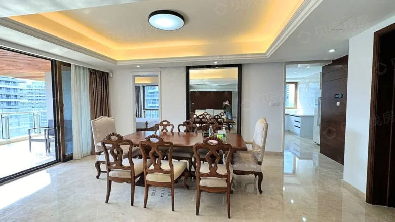 Banshan Bandao · Central Seaview Avenue - View 2